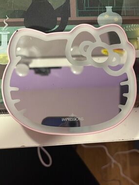 Impressions LED Pink Hello Kitty Face Mirror